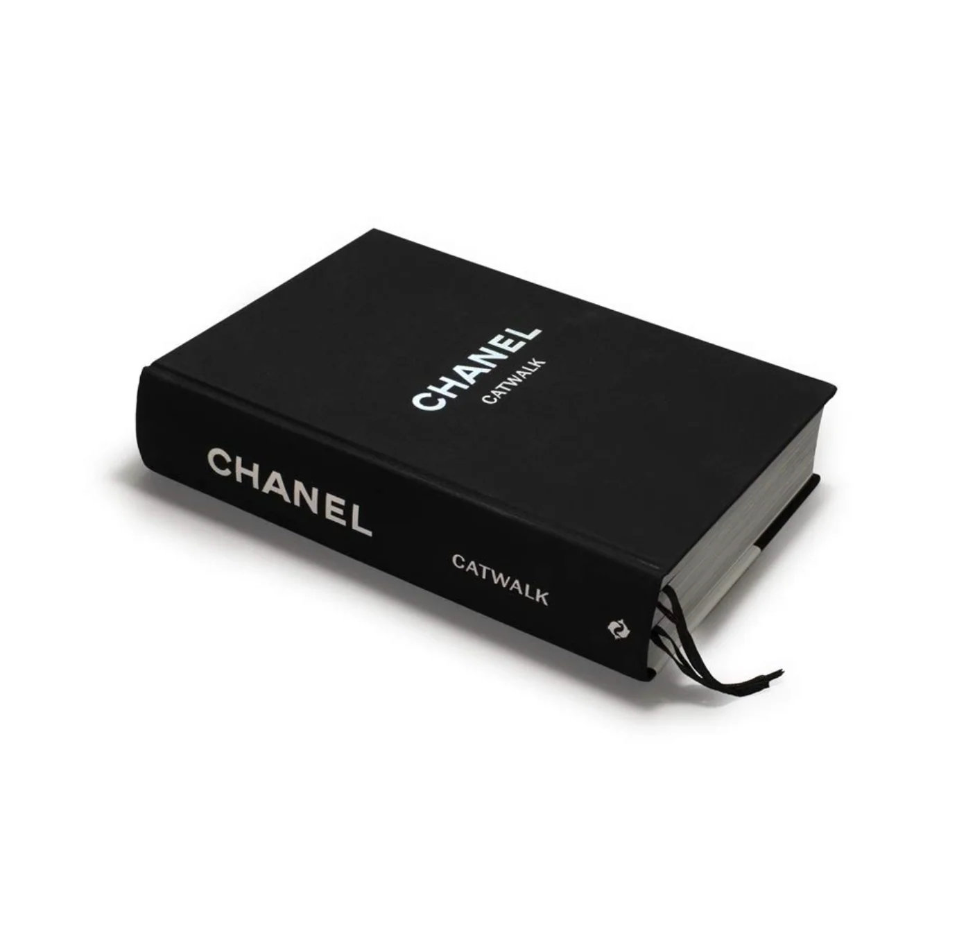 Chanel Catwalk: The Complete Collections - Image 3