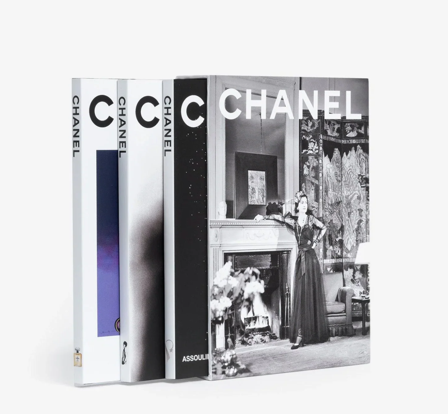 Chanel 3-Book Slipcase: Fashion, Jewelry and Watches - Image 3