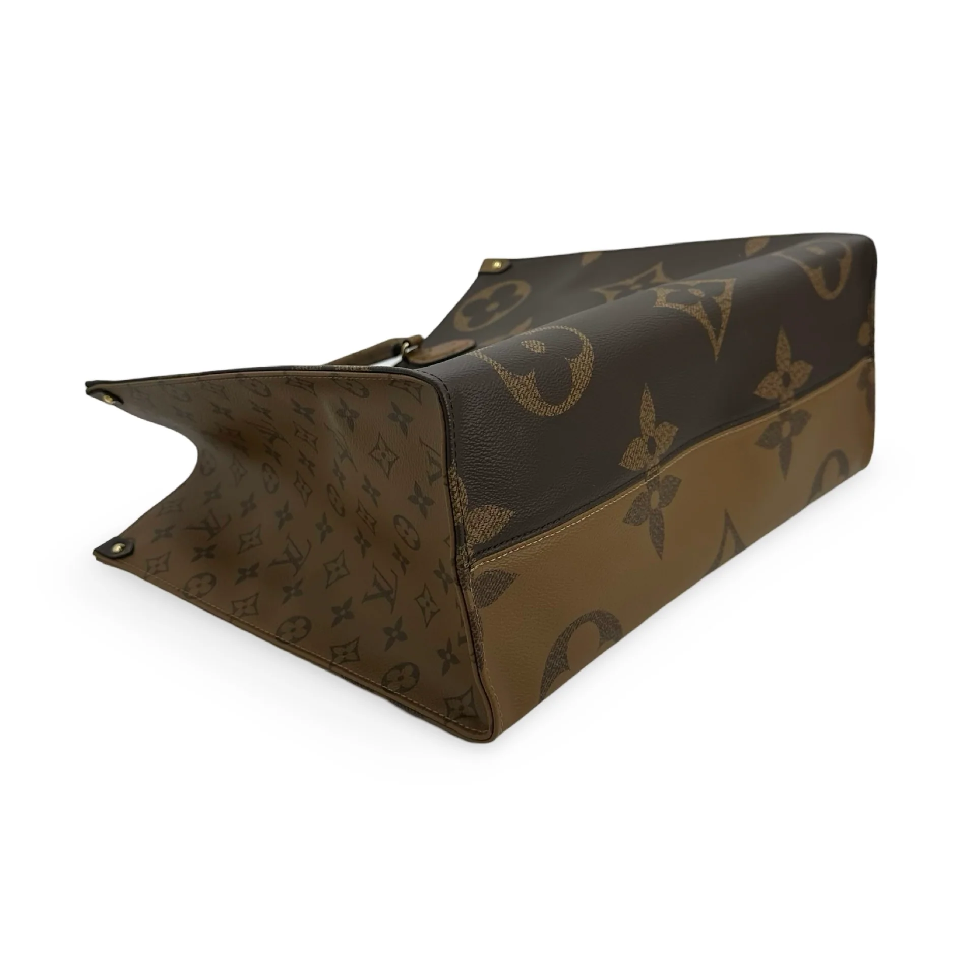 Monogram Reverse OnTheGo GM - Image 5